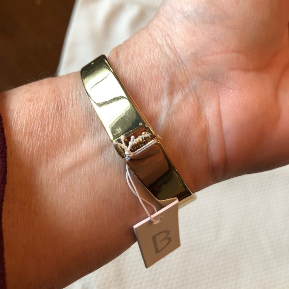 Bancroft Gold Colored Hinged Bracelet NWT - Picture 3 of 5
